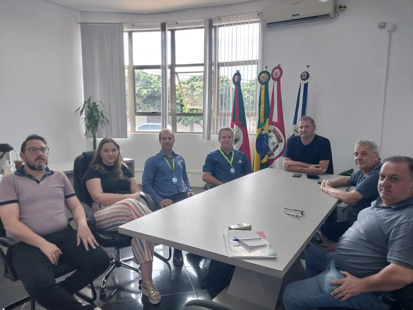 REUNIÃO COM A EQUIPE DA COPREL PARA ALINHAR PROJETOS
